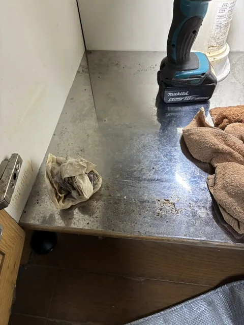 排水管の中から出てきたシート状のビニールの異物|さいたま市桜区の排水詰まり除去