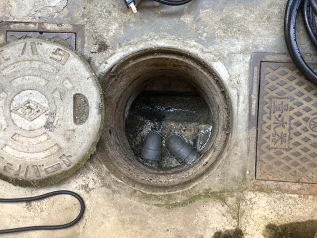 新座市　排水管詰まり　高圧洗浄の施工写真