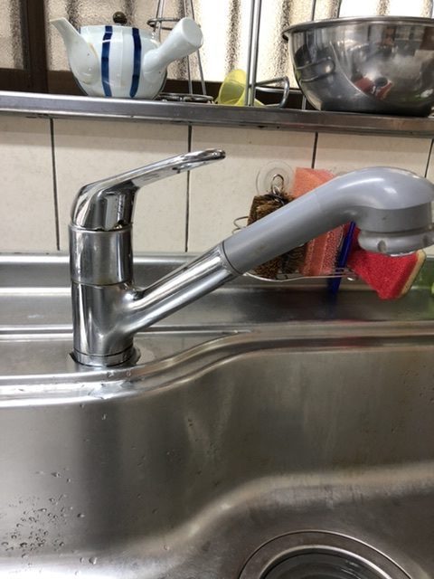 さいたま市見沼区　キッチン水栓交換の施工写真