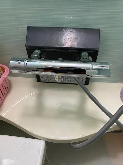 さいたま市南区 浴室水栓交換の施工写真