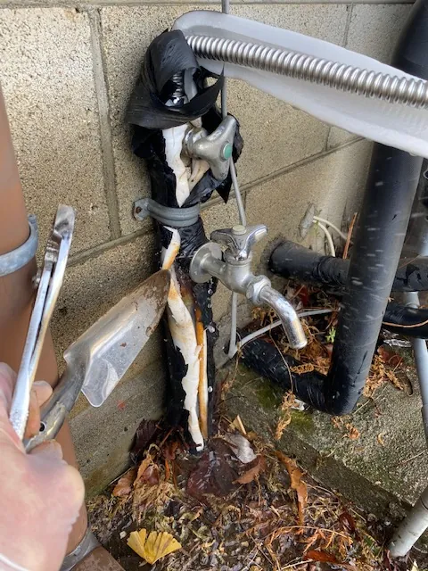 さいたま市緑区 屋外水漏れの施工写真