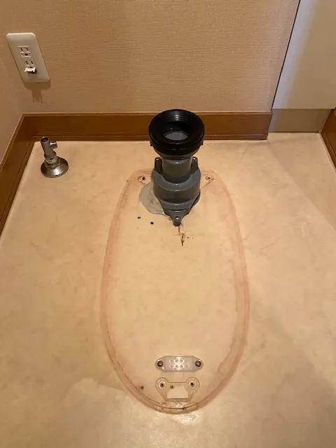 埼玉県戸田市　トイレ交換工事｜施工中